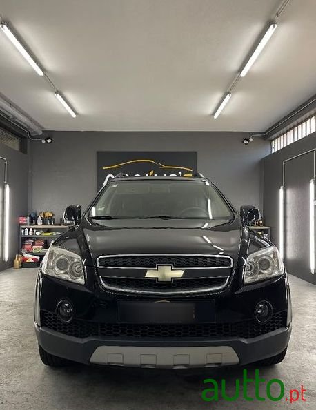 2010' Chevrolet Captiva 2.0 Vcdi Lt 7L photo #1