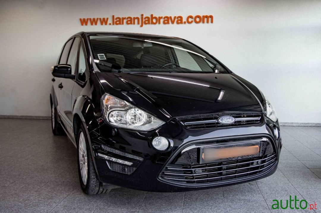 2014' Ford S-Max photo #1