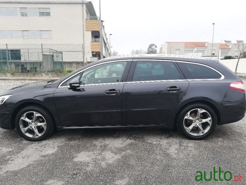 2015' Peugeot 508 Sw photo #1