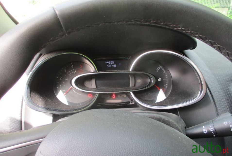 2017' Renault Clio photo #3