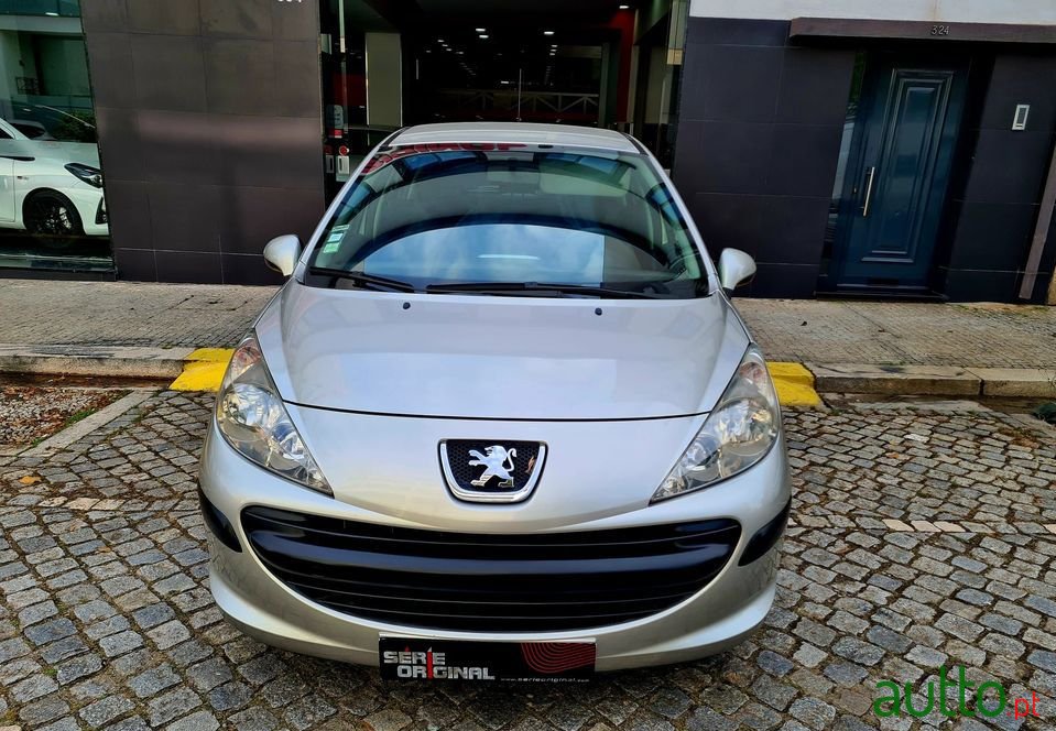 2008' Peugeot 207 photo #2