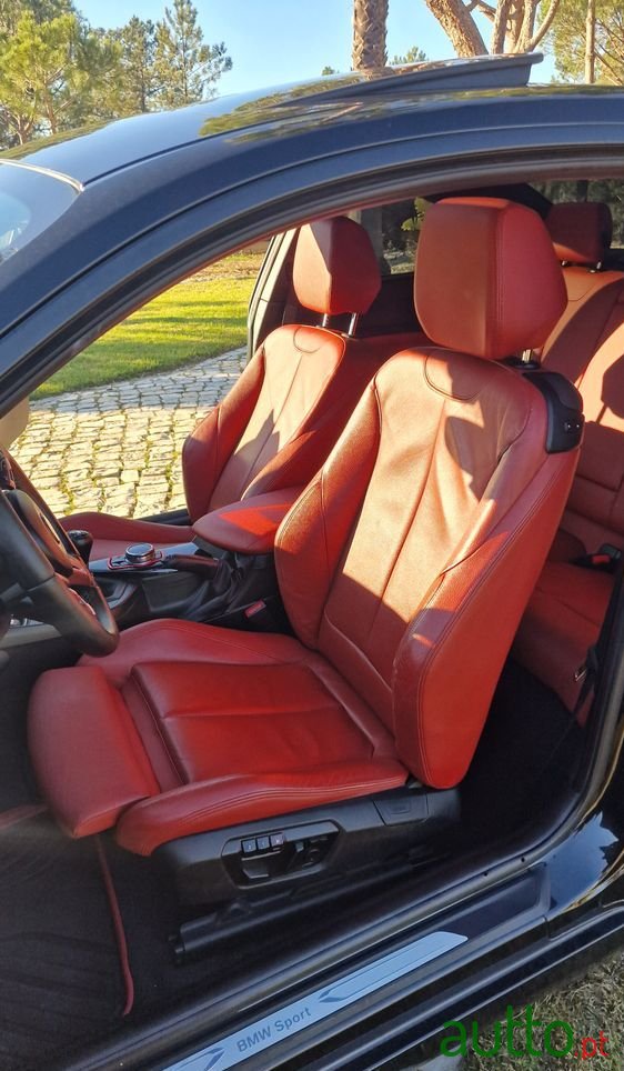 2014' BMW 220 photo #6