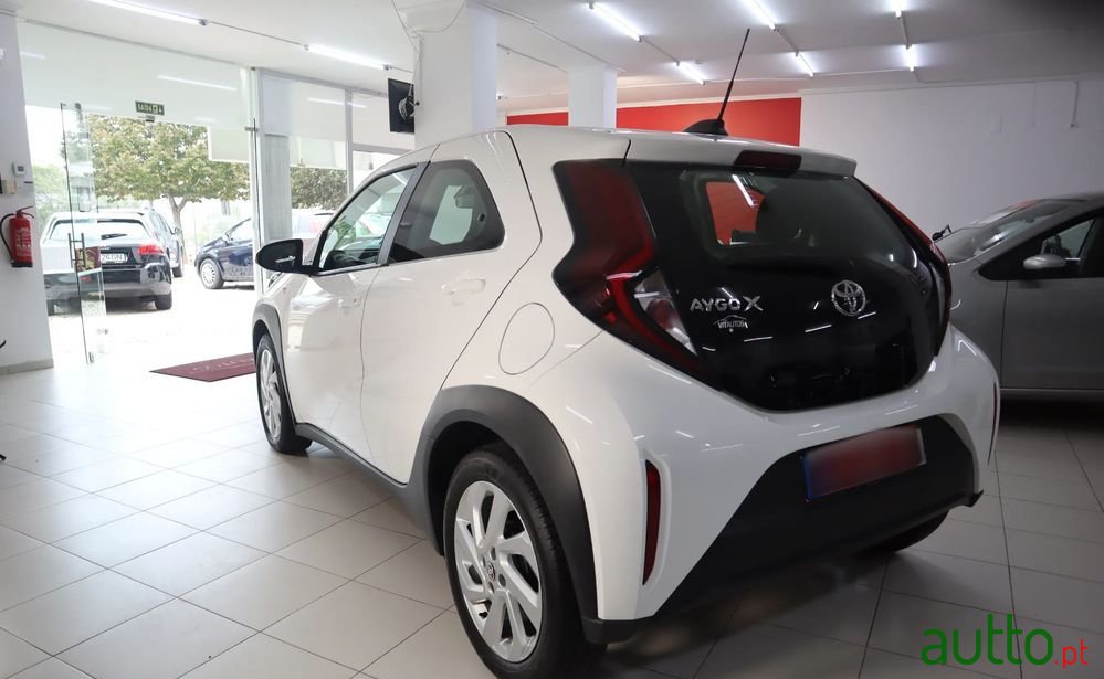 2023' Toyota Aygo X 1.0 Play photo #3