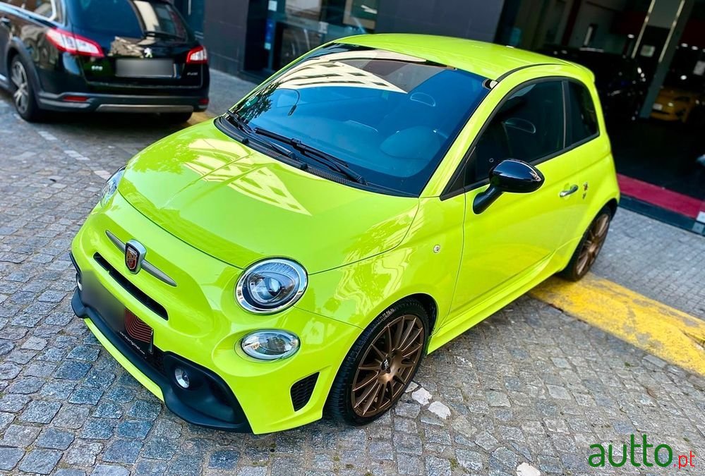 2019' Fiat 595 Abarth photo #2