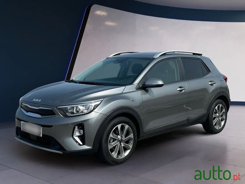 2024' Kia Stonic 1.0 T-Gdi Drive photo #3