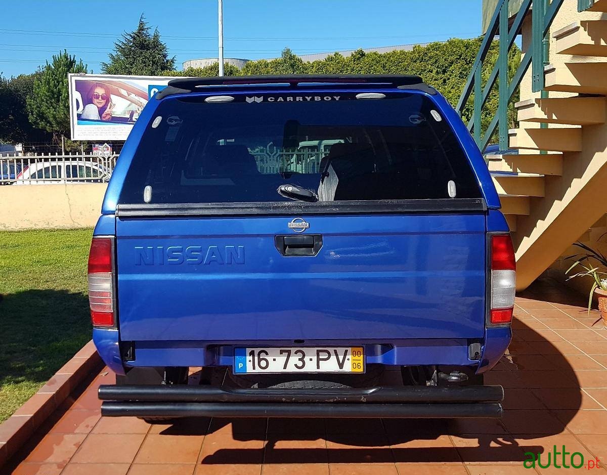 2000' Nissan Navara 2.5 TD 4x4 impecavel photo #3