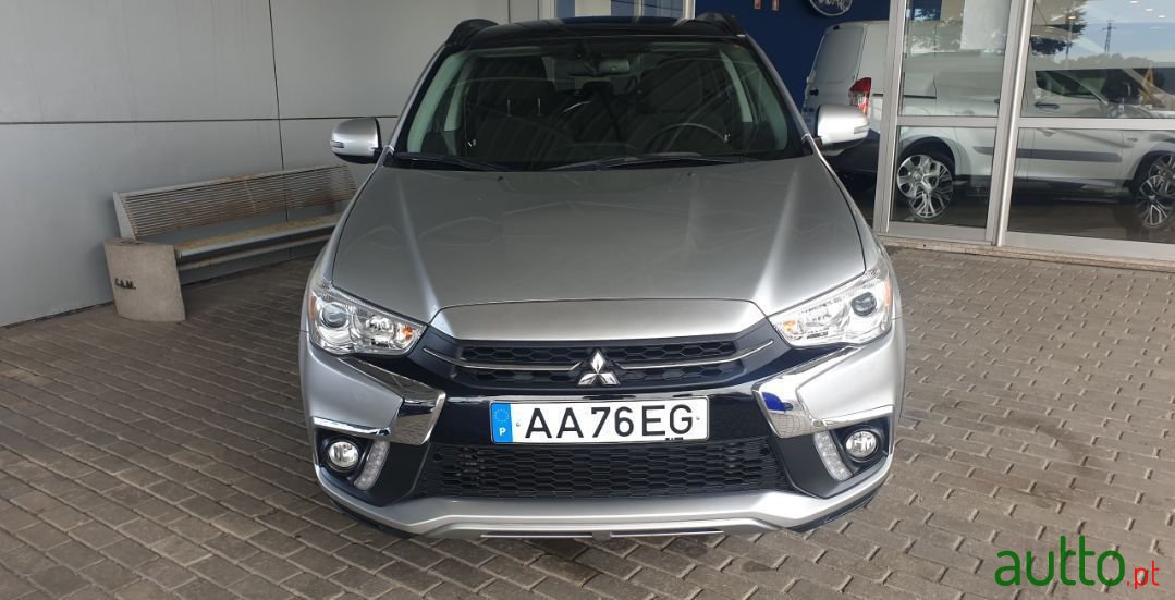 2020' Mitsubishi ASX photo #4