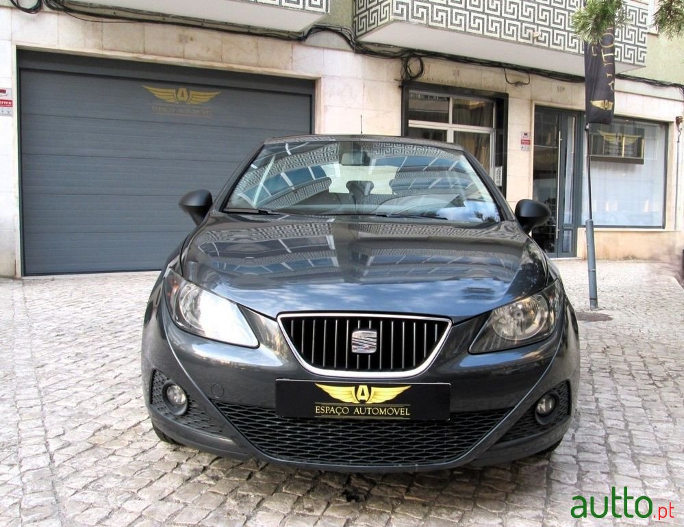 2011' SEAT Ibiza 1.2 12V Fresc photo #2