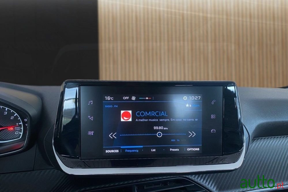 2023' Peugeot 208 photo #4