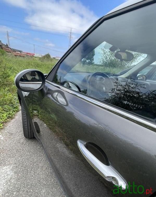 2012' MINI Countryman Cooper D photo #4