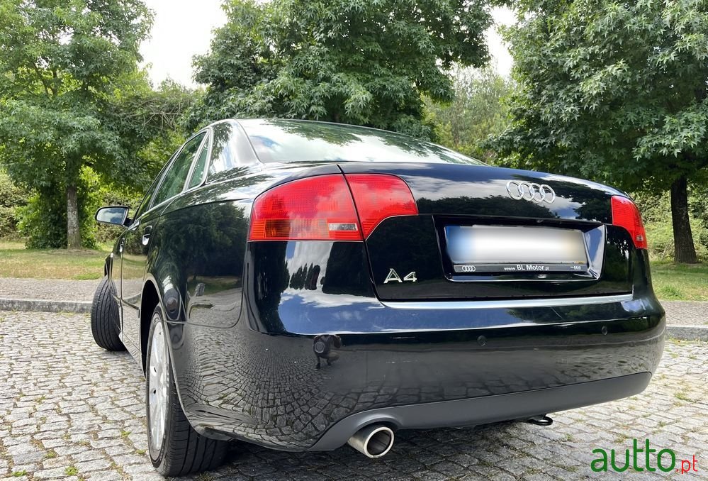 2005' Audi A4 1.6 Exclusive photo #3