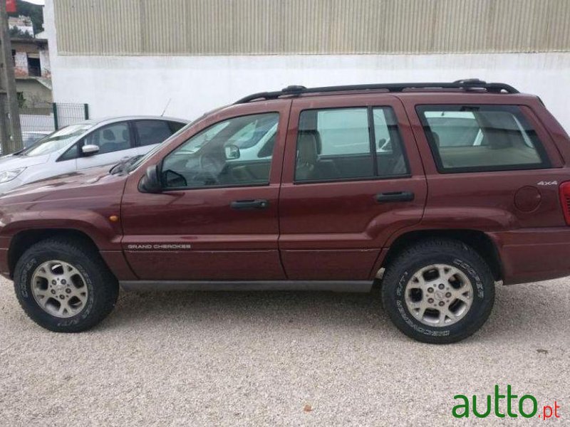 2000' Jeep Grand Cherokee photo #2