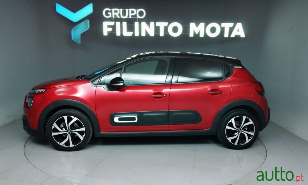 2022' Citroen C3 1.5 Bluehdi Shine Pack photo #5