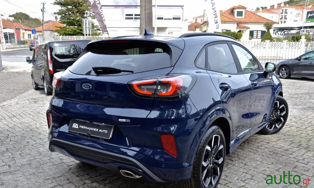 2021' Ford Puma photo #2