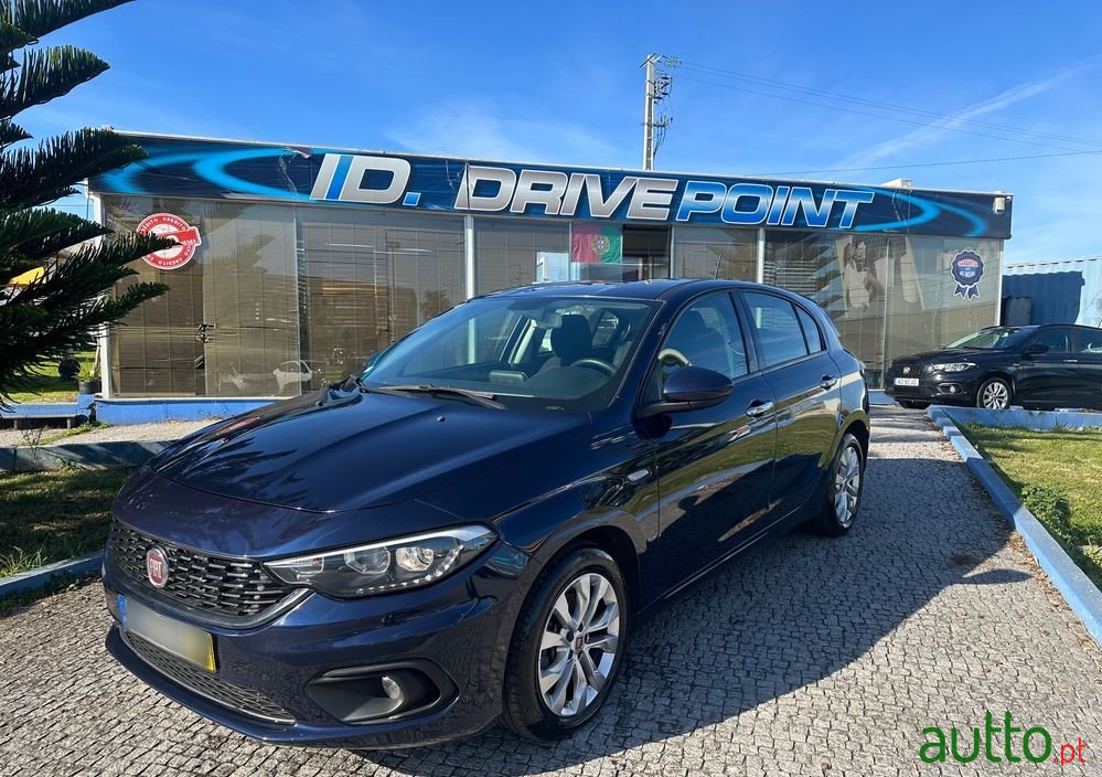 2019' Fiat Tipo 1.3 M-Jet Lounge photo #1