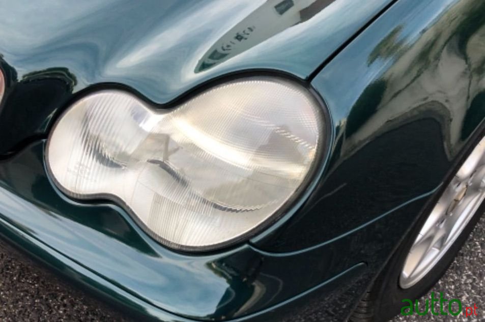 2001' Mercedes-Benz 200 photo #3