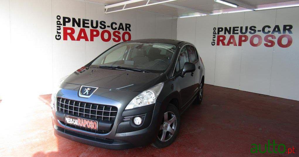 2013' Peugeot 3008 1.6 e-HDi SE Style 2-Tronic photo #3