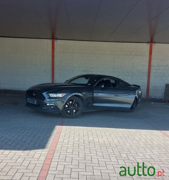 2015' Ford Mustang 2.3I Ecoboost photo #2