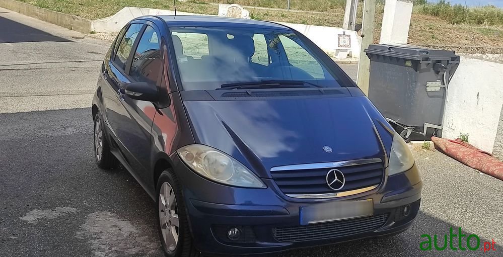 2008' Mercedes-Benz A 150 Classic photo #3