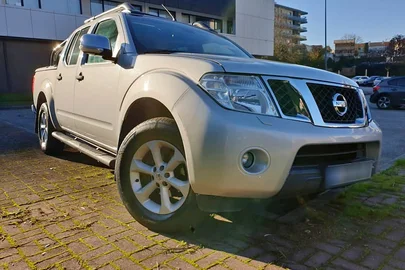 2010' Nissan Navara