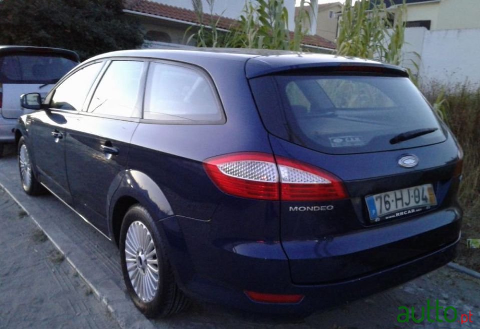 2009' Ford Mondeo Sw photo #1