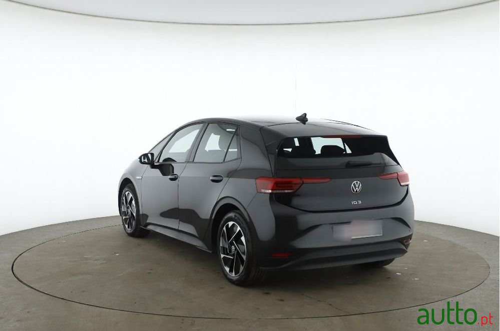2023' Volkswagen ID.3 Pro Elegance photo #4
