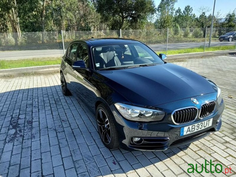 2015' BMW 116 Sport photo #1