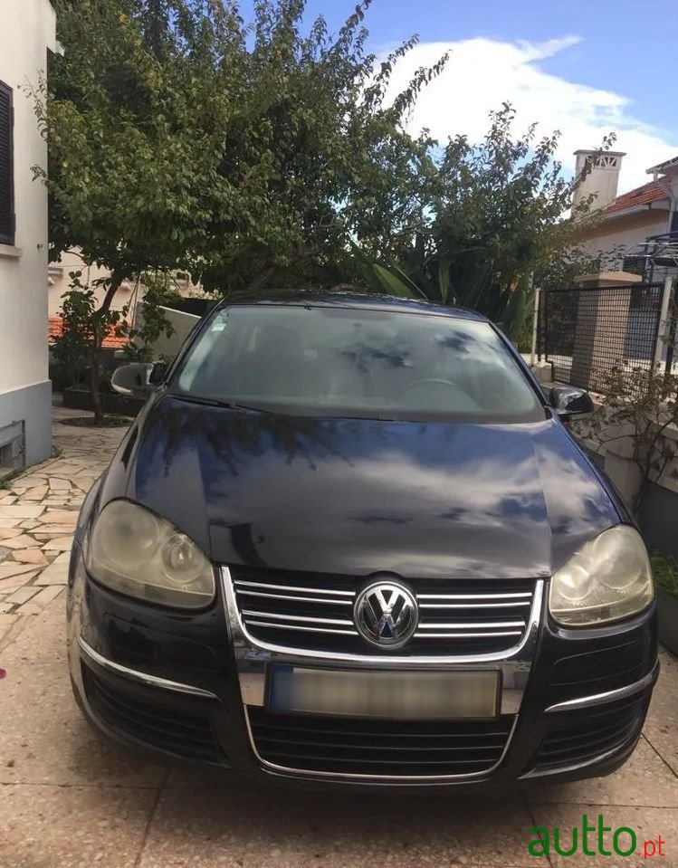 2008' Volkswagen Jetta photo #1