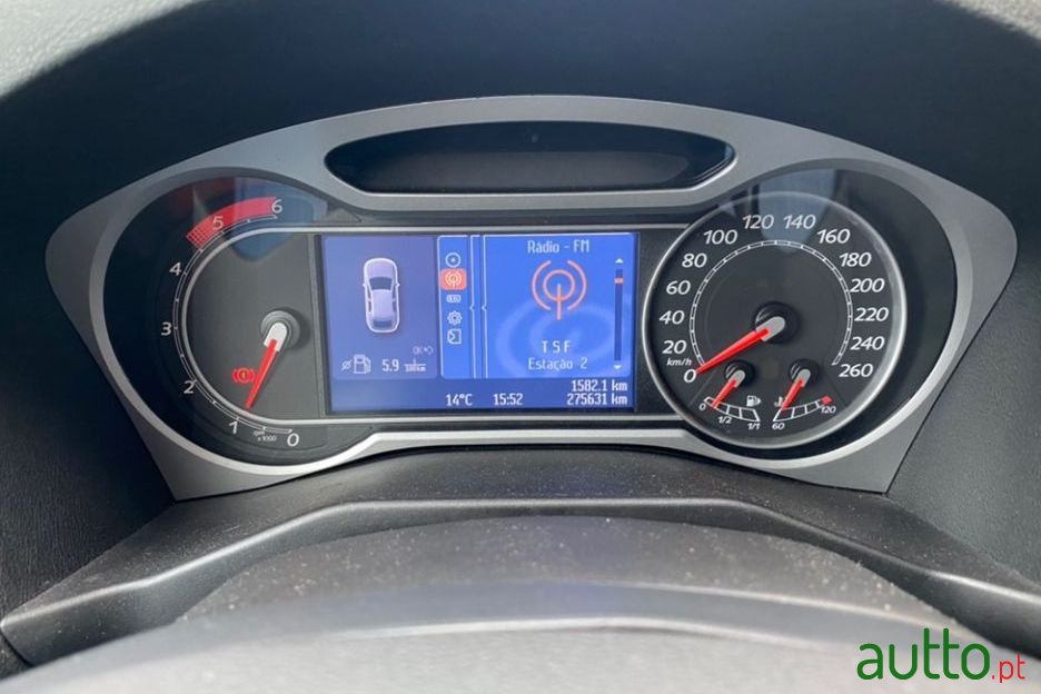 2010' Ford Mondeo Sw photo #3