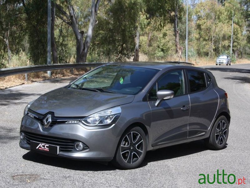 2016' Renault Clio photo #5