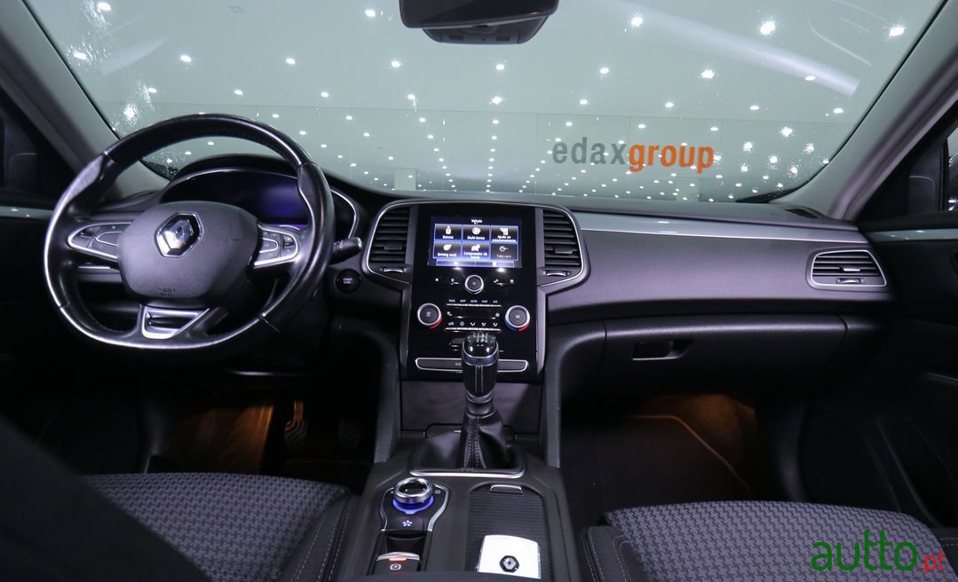 2018' Renault Talisman Sport Tourer photo #6