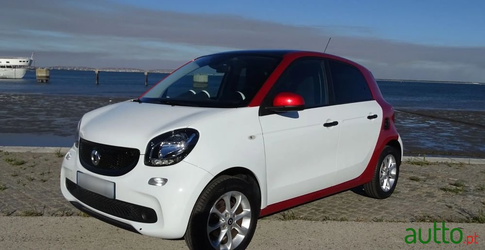 2018' Smart Forfour 1.0 Passion 71 photo #1