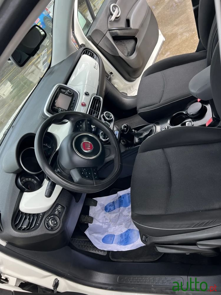 2016' Fiat 500X photo #2