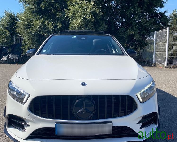 2019' Mercedes-Benz Classe A D Amg Line photo #2