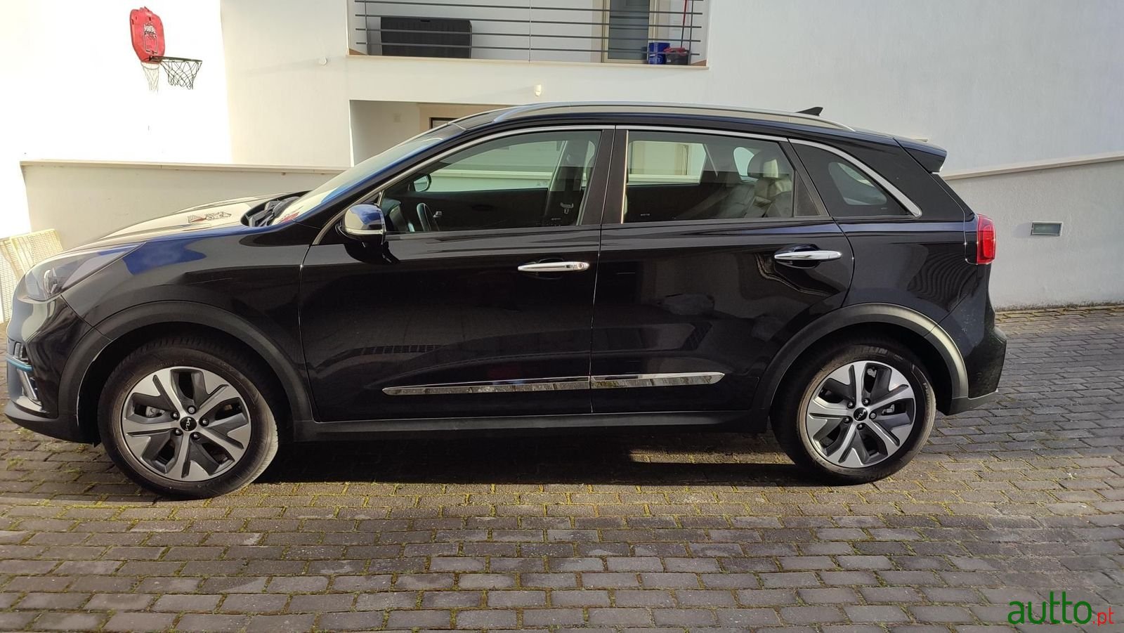 2022' Kia e-Niro photo #3