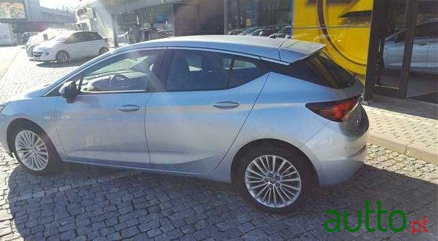 2015' Opel Astra 1.6 Cdti Dynamic S/S photo #2