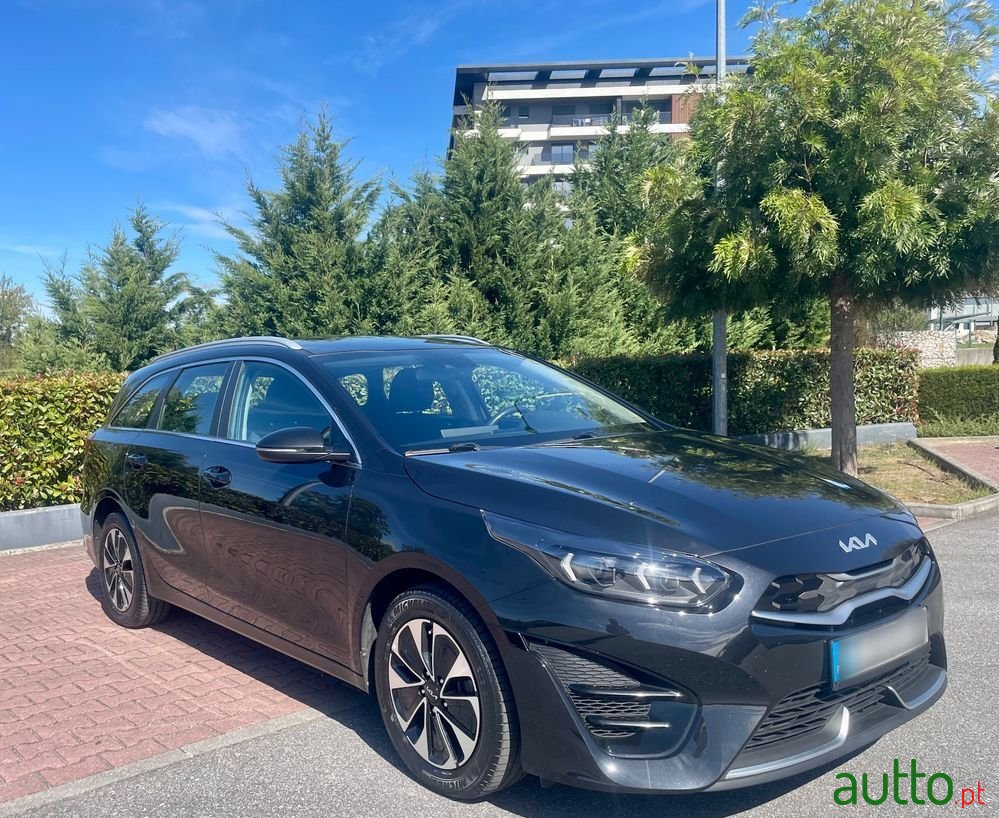 2022' Kia Ceed Sw photo #1