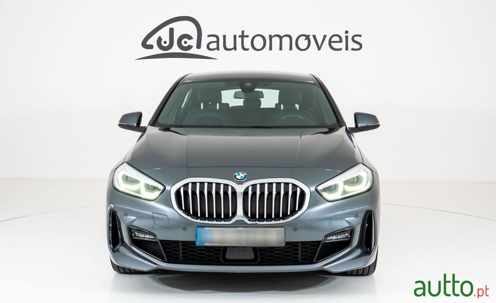 2021' BMW Série 1 photo #6