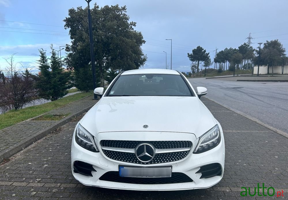 2019' Mercedes-Benz C 200 D Amg Line photo #1