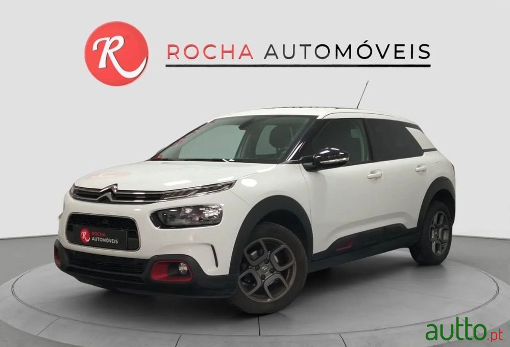 2018' Citroen C4 Cactus photo #1