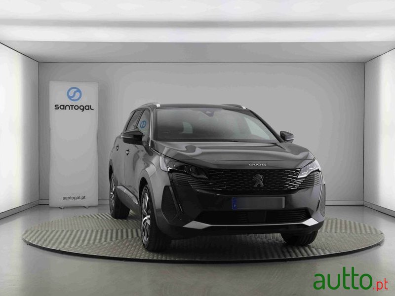 2024' Peugeot 5008 photo #5