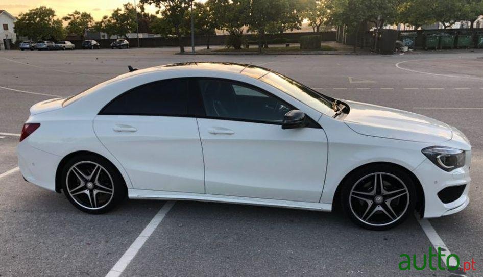 2013' Mercedes-Benz Cla-220 photo #1