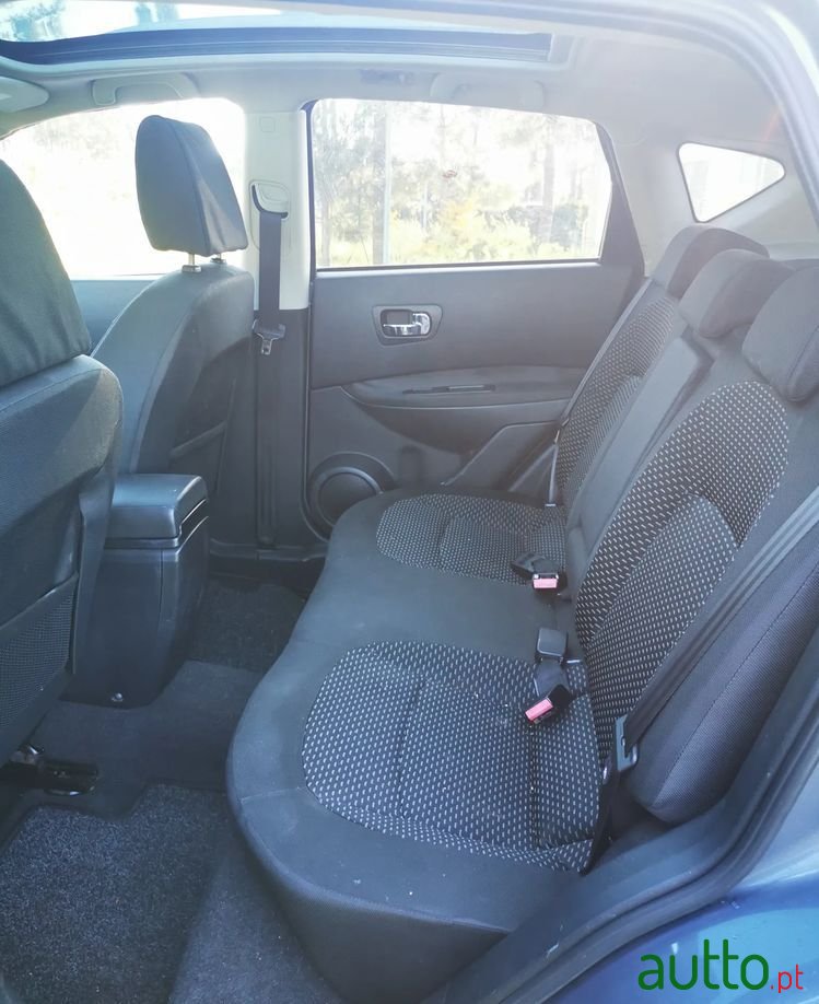 2009' Nissan Qashqai photo #4
