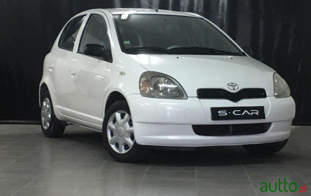 1999' Toyota Yaris 1.0 Sol photo #2