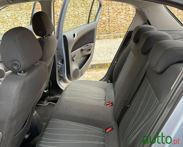 2008' Opel Corsa photo #5
