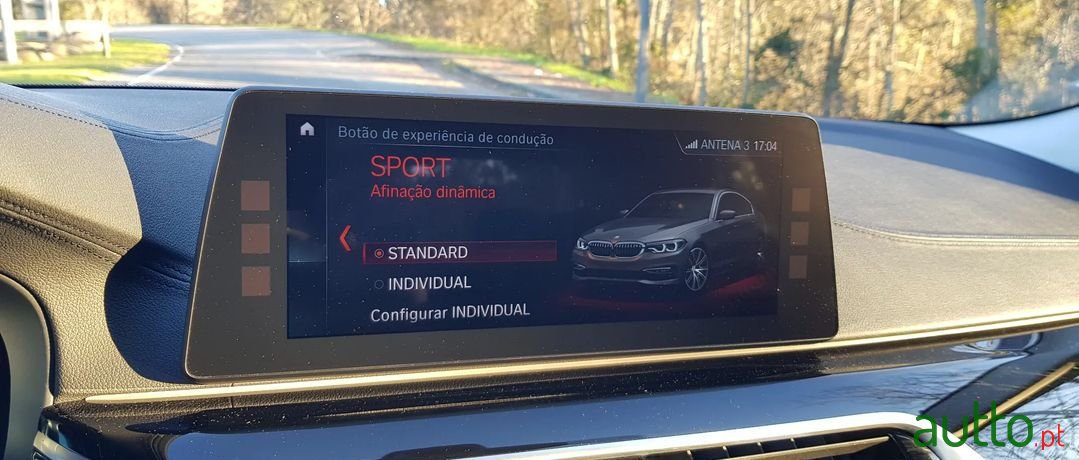 2017' BMW 520 photo #6