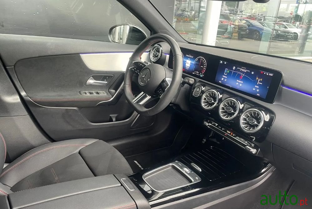 2024' Mercedes-Benz Classe A E photo #4