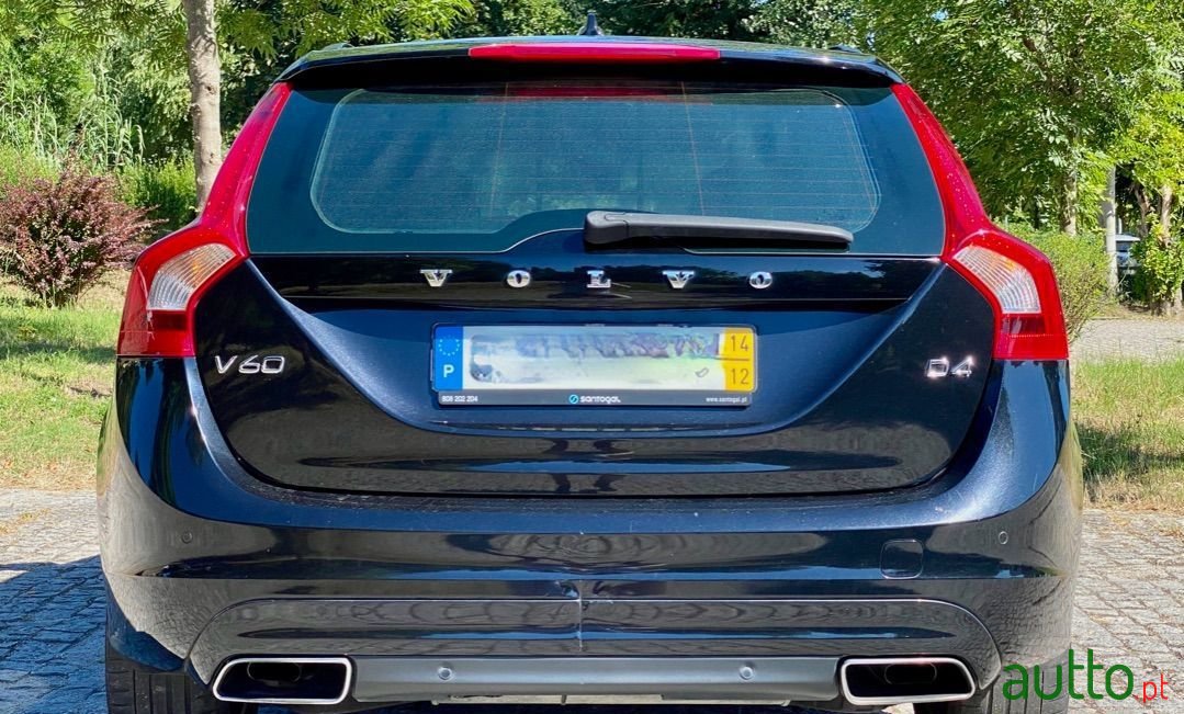 2014' Volvo V60 photo #4