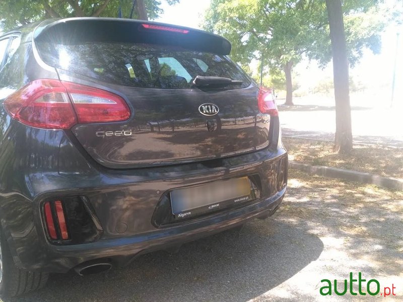 2016' Kia Ceed 1.0 T-Gdi Gt Line photo #5