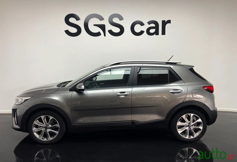 2024' Kia Stonic 1.0 T-Gdi Drive photo #2